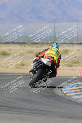 media/Feb-03-2024-SoCal Trackdays (Sat) [[767c60a41c]]/2-Turn 11 (10am)/